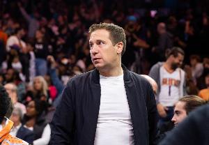 薪资专家:太阳送走首轮签但老板不在乎 小桥加盟促成校友重聚